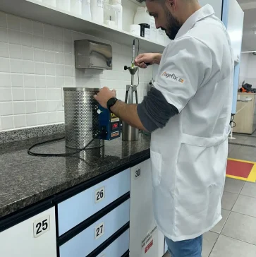 0dc3c37a-1e92-4cee-89ab-fda42729b1bc